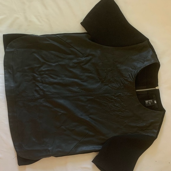 H&M Black Leather Short Sleeve Top With Solid Back - Picture 2 of 14